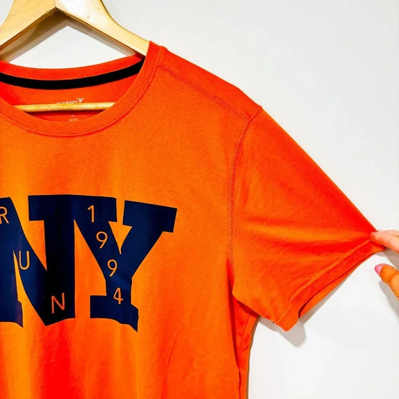 ๐5/40$๐ OLD NAVY Orange Graphic Sports T-Shirt | NY Print Activewear - Picture 4 of 8